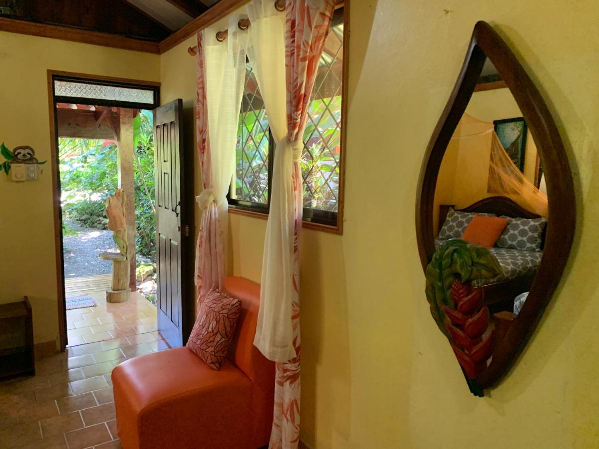 Cabinas Tito Cahuita Buitenkant foto